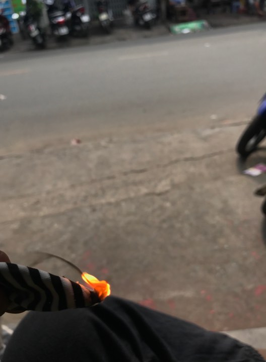 Sản phẩm thun sọc Poly khi đốt