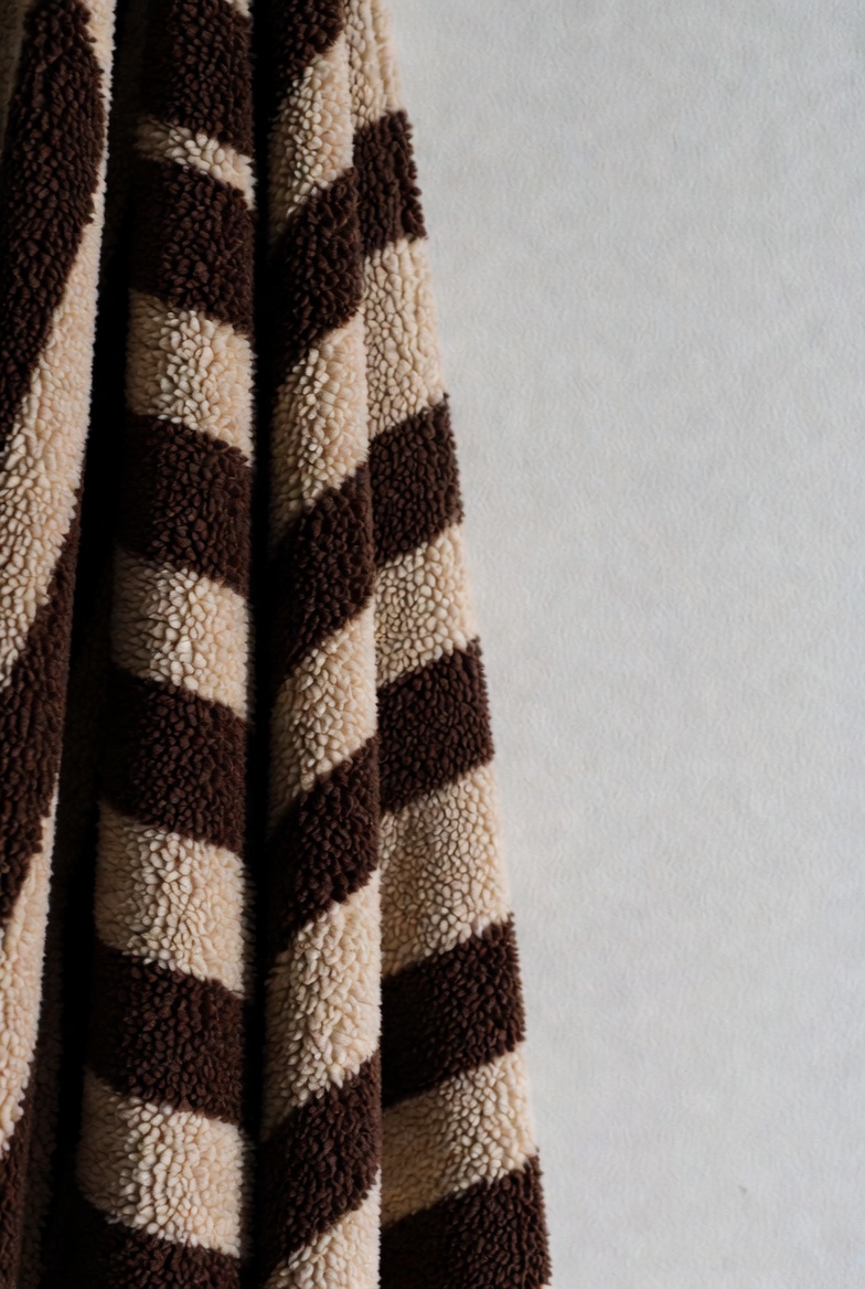 Vải thun nỉ kẻ là gì ?